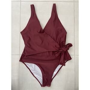 Cupshe Swim One Piece Swimsuit Wrap Swimwear Burgundy